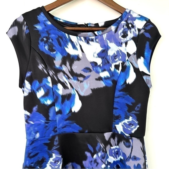 Cynthia Rowley fit &  flare dress with crew neckline and cap sleeves, midi - Picture 4 of 12